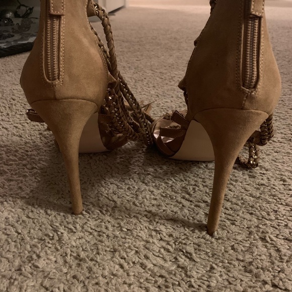 ShoeDazzle Raenetta. Tan Strappy Faux Suede Heels - Picture 5 of 7
